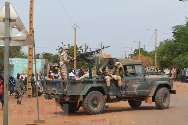 Jumlah korban meningkat tinggi dalam serangan berlumuran darah di Mali - ảnh 1