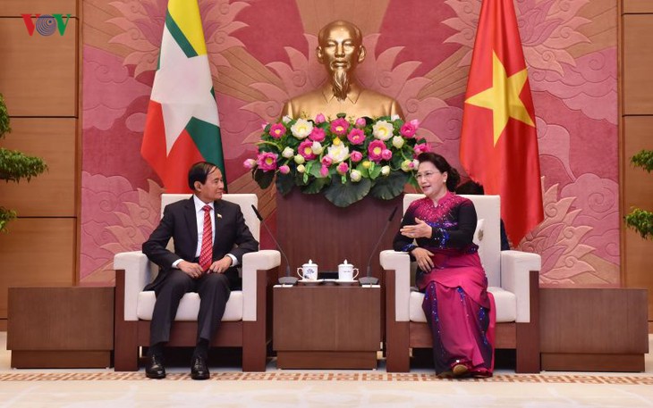 Ketua MN Viet Nam, Nguyen Thi Kim Ngan menerima Presiden Myanmar, Win Myint - ảnh 1