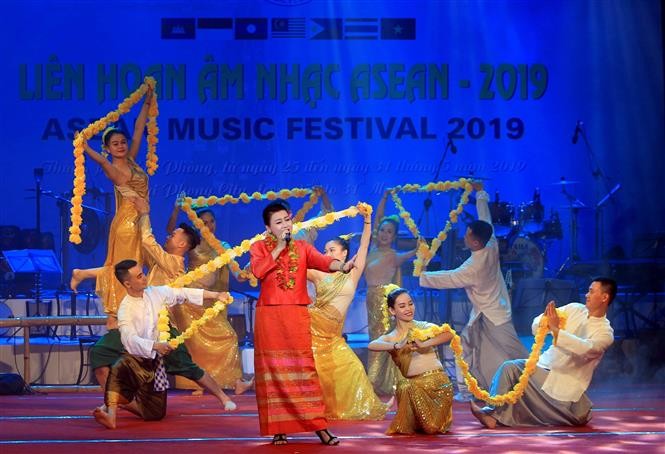 Acara pembukaan Festival  Musik ASEAN 2019 - ảnh 1