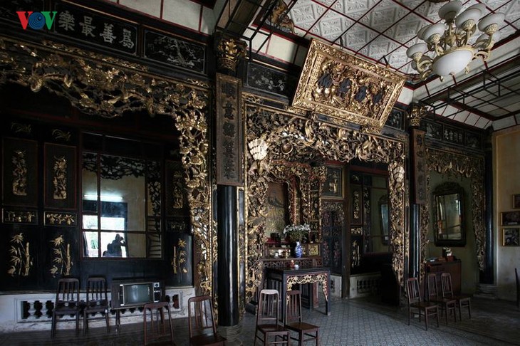 Menguak tabir situs peninggalan sejarah nasional: Rumah kuno Huynh Thuy Le - ảnh 2
