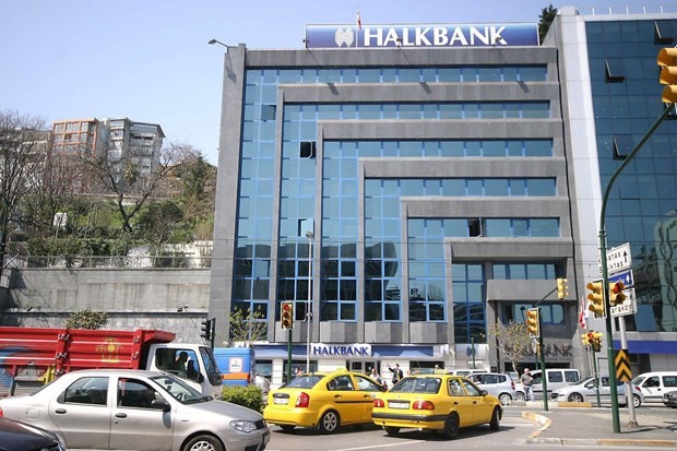 AS menuduh Bank Negara Turki melanggar sanksi-sanksi terhadap Iran - ảnh 1
