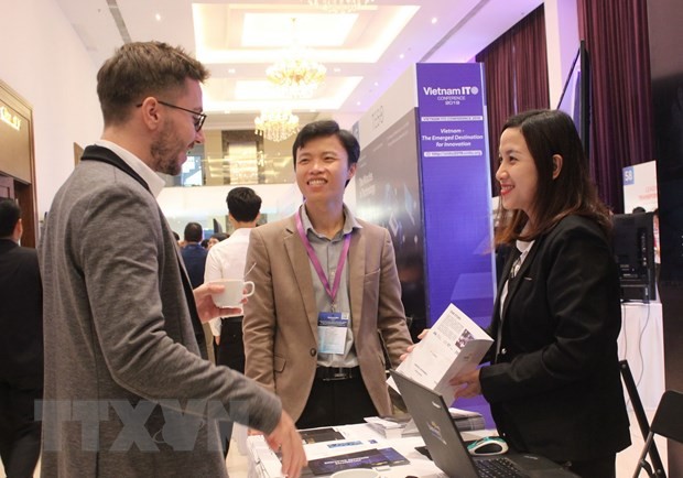 Pembukaan Konferensi pengembangan jasa   teknologi informasi Vietnam-tahun 2019 - ảnh 1