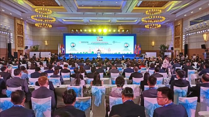 Vietnam menghadiri Konferensi Bank ASEAN ke-22 - ảnh 1