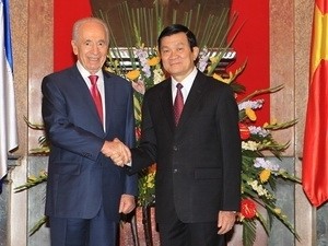 Le Président israélien termine avec succès sa visite au Vietnam - ảnh 1