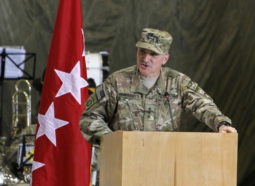 L'armée afghane en première ligne en 2013? - ảnh 1