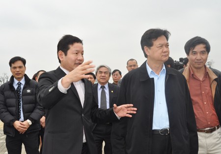 Le PM travaille avec le Comité de gestion de la zone H.T. Hoa Lac - ảnh 1