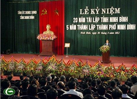 Nguyen Tan Dung au 20e anniversaire de la re-fondation de Ninh Binh - ảnh 1