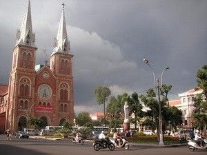 Renforcer la coopération décentralisée entre Ho Chi Minh-ville et Savanakhet - ảnh 1
