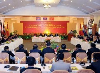 Cambodge, Laos, Vietnam: réunion de leur commission parlementaire des A.E - ảnh 1