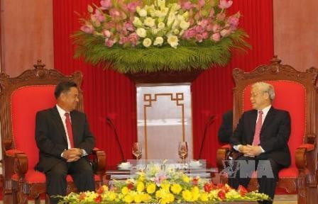 Nguyen Phu Trong reçoit Chansy Fosikham, du PPR du Laos - ảnh 1