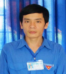 Remise du prix Luong Dinh Cua à 300 jeunes ruraux exemplaires - ảnh 1