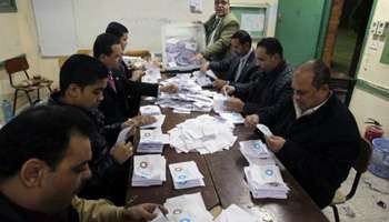Egypte: Deux tiers des votants approuvent la Constitution - ảnh 1