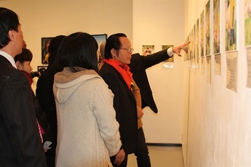 Exposition de photos sur les victimes de l'agent orange en République de Corée - ảnh 1