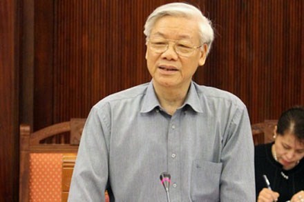 Nguyen Phu Trong: le personnel dirigeant doit suivre des formations continues - ảnh 1
