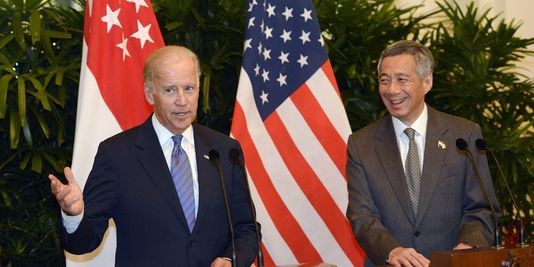 Le vice-président américain en visite à Singapour - ảnh 1