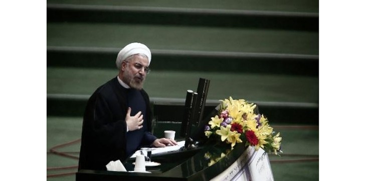 Iran: le Parlement approuve 15 des 18 ministres du gouvernement Rohani - ảnh 1
