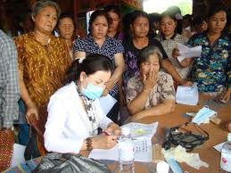 Free healthcare for Overseas Vietnamese in Cambodia - ảnh 1