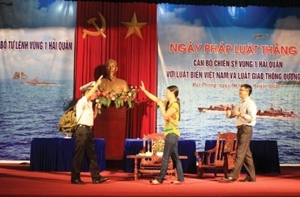 Vietnam observes 1st Law Day  - ảnh 1