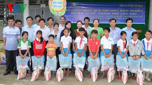 VOV’s Bureau in the Mekong River Delta celebrates 15th anniversary - ảnh 1