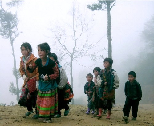 Education of the Mong people in Hua Nhan, Son La - ảnh 1