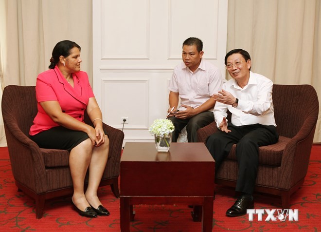 Vice President of the Cuban State Council visits Vietnam - ảnh 2
