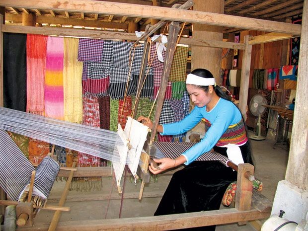 Unique weaving of the Muong - ảnh 2