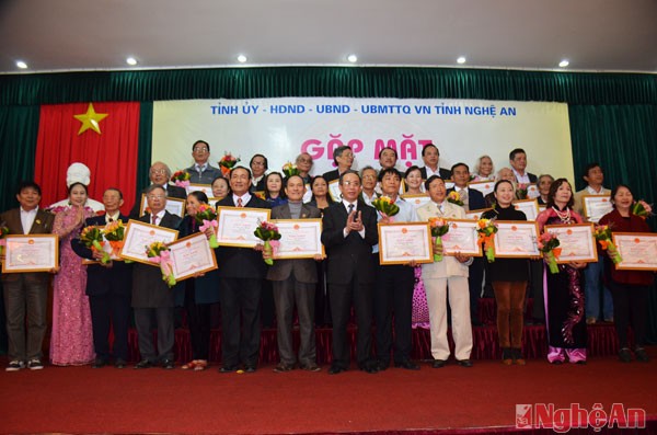 Ceremony honors “Vi Giam folk singing as UNESCO’s intangible cultural heritage of humanity  - ảnh 1