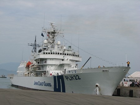 Japanese coastguard ship visits Danang city - ảnh 1