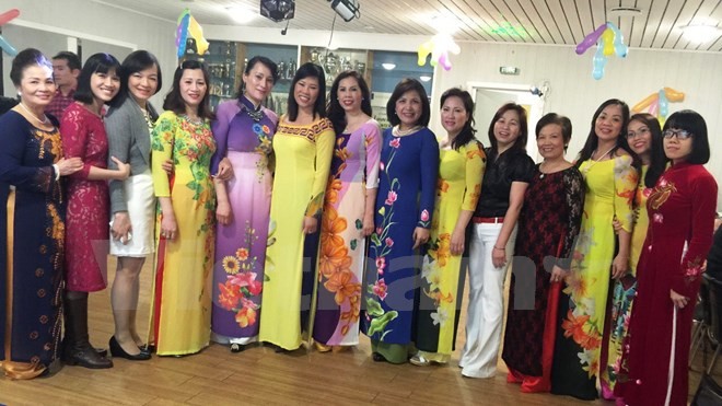 Promoting Vietnamese women’s role in Norway - ảnh 1