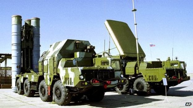 Russian S-300 air defense missile battery deployed in Belarus - ảnh 1