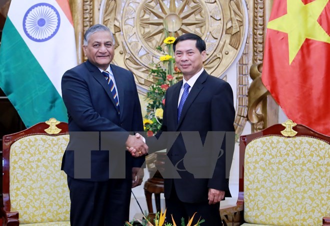Deputy Foreign Minister meets Indian Minister of State for External Affairs  - ảnh 1