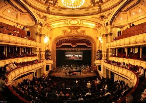 Hanoi Opera House opens for tourists - ảnh 2