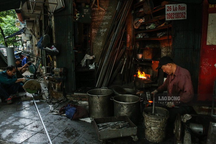 Hanoi's Old Quarter preserves core values of craft streets - ảnh 2