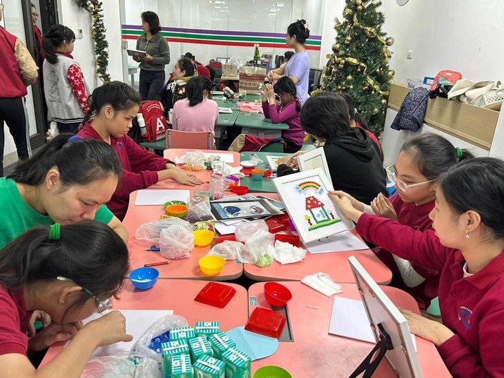 RB Club gives wings to visually impaired children's dreams - ảnh 4