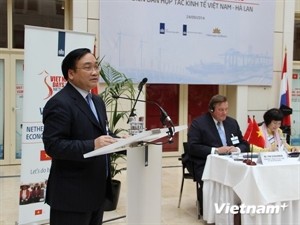 Deputy PM Hoang Trung Hai begins Finland visit - ảnh 1