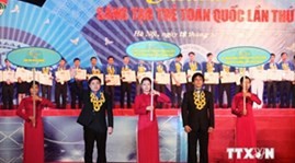 40 outstanding works honoured at Innovative Youth Festival - ảnh 1