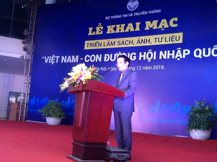 Exhibition featuring Vietnam’s international integration opens - ảnh 1