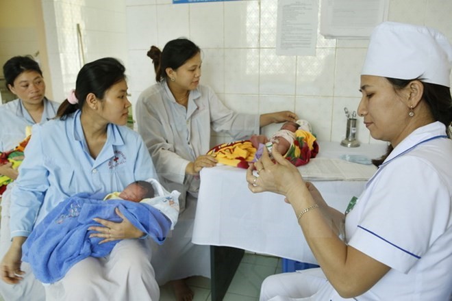 Vietnam applauds WHO’s role in building health care policies - ảnh 1