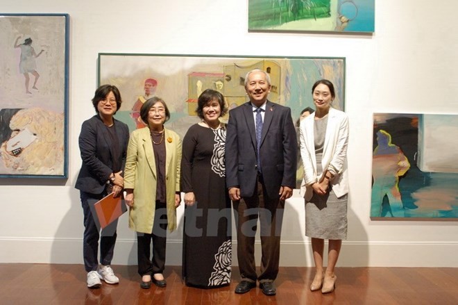 Art exhibition celebrates Vietnam-RoK diplomatic ties - ảnh 1