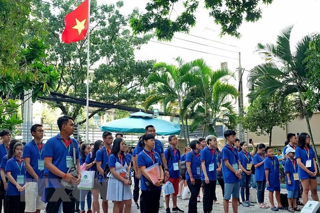 Summer camp stirs up expatriates’  patriotism  - ảnh 1