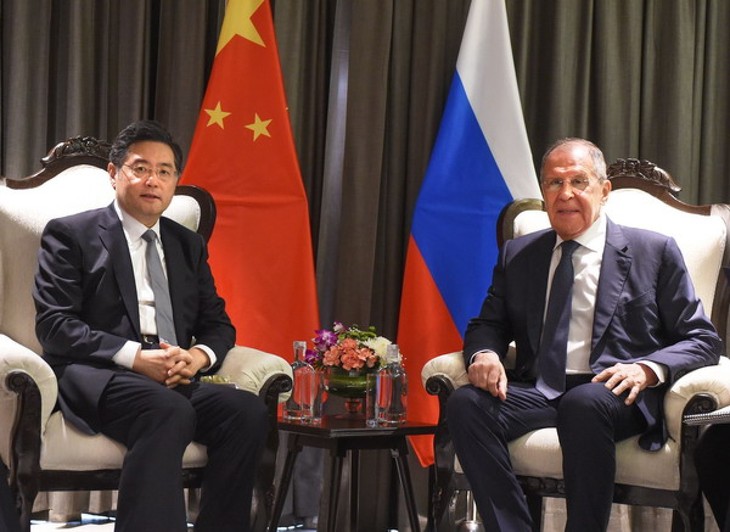 China vows to make “tangible” contribution to resolving Ukraine crisis - ảnh 1