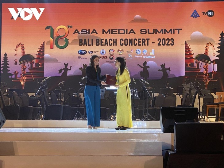 Asia Media Summit 2023 opens; VOV receives Jury Award for Radio Program  - ảnh 2