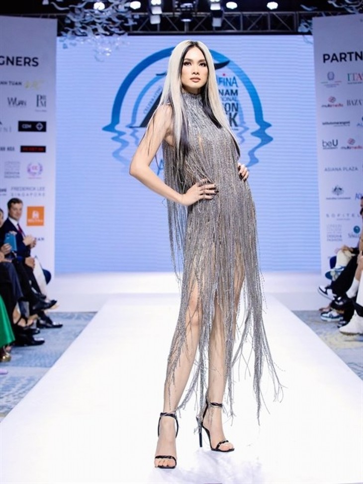 Vietnam International Fashion Week 2023 to open next Thursday - ảnh 1