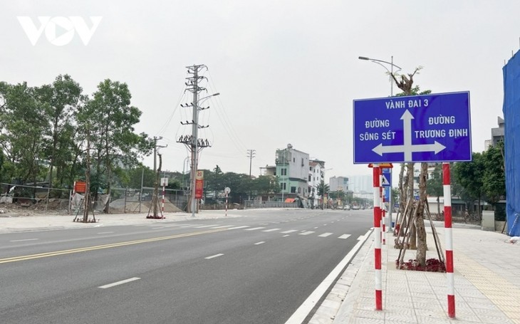 Hanoi inaugurates new 500 billion VND road in southeast area - ảnh 8