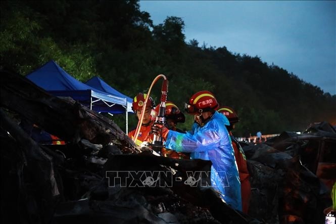 Xi directs rescue operation following fatal road collapse in south China - ảnh 1