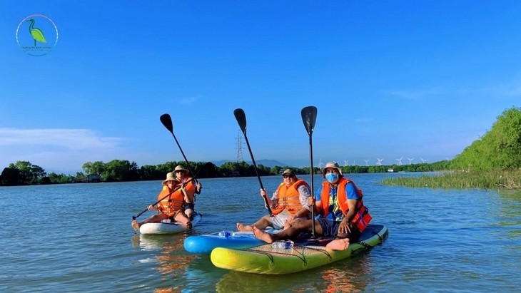 “Bird Islet Ecological Area” creates a green oasis in Binh Dinh - ảnh 9