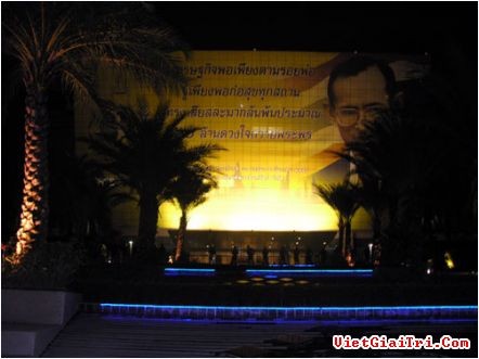 泰国宪法法院判决当天加强安保措施 - ảnh 1