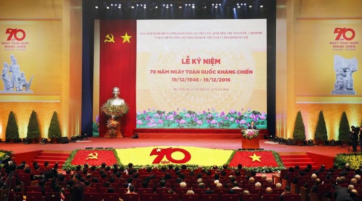越南举行多项活动纪念全国抗战日70周年 - ảnh 1