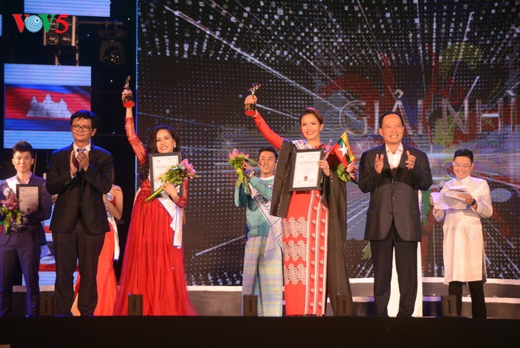 Toàn cảnh đêm chung kết ASEAN+3 Song Contest 2017 - ảnh 19