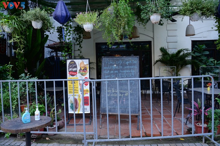 Hàng quán Hà Nội chấp hành dừng hoạt động, chỉ bán mang về - ảnh 12